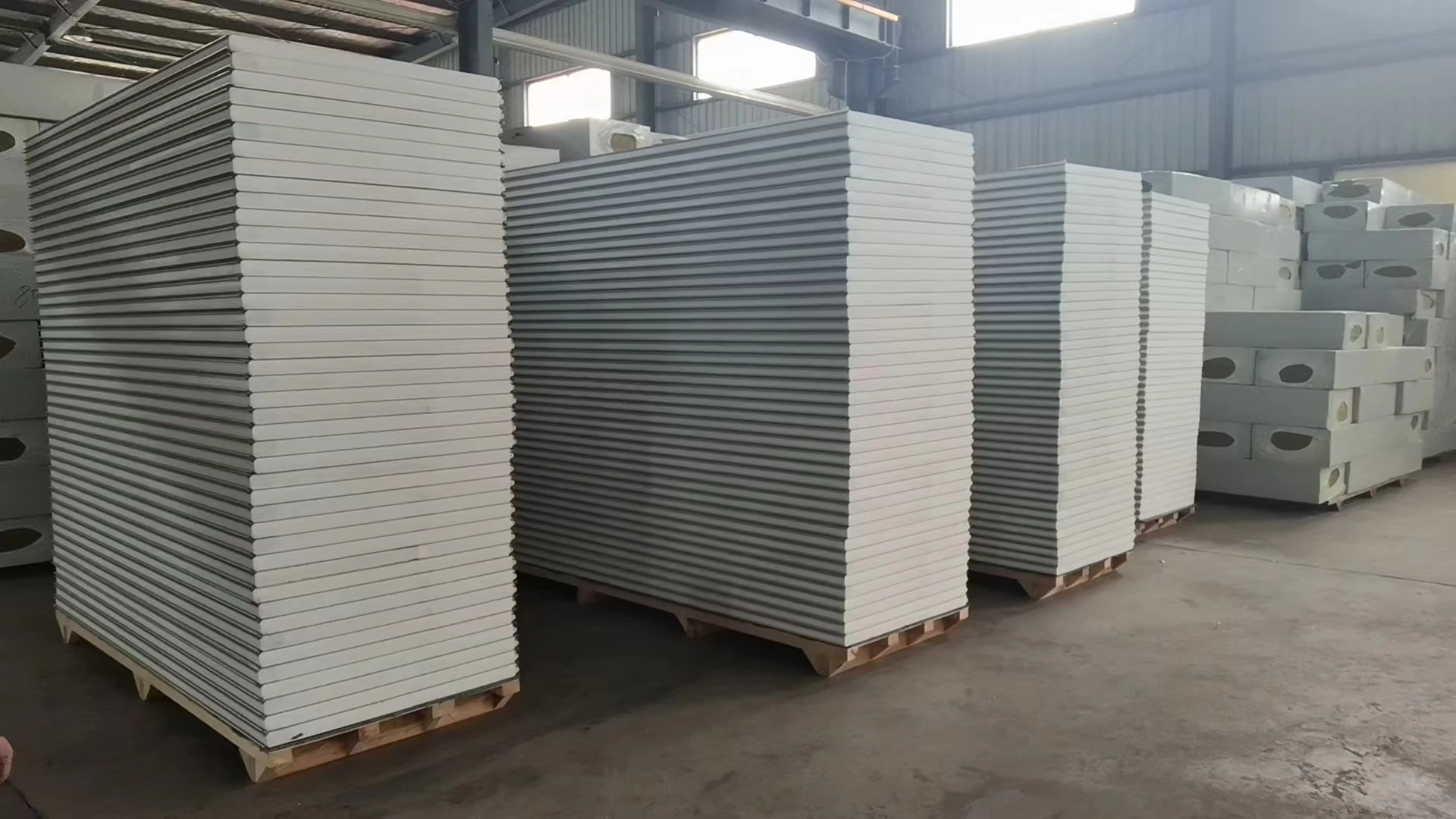 China High Quality EPS Cement Sandwich Panel For Assembly Building House