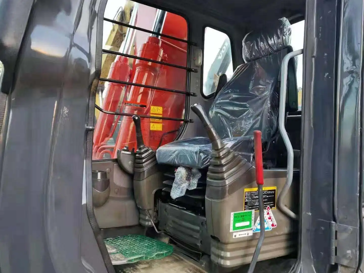 Средний размер hitachi экскаватор ZX120-6 Япония оригинал используется для земляных работ фаст-фуд