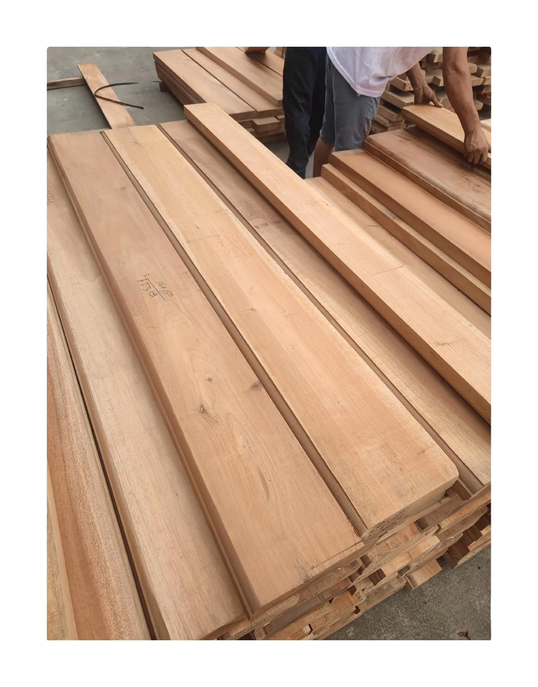 Hot sale Hondural Mahogany wood for decors and guitar material for villas