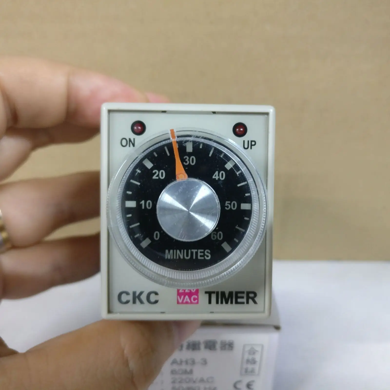 New original CKC AH3-2 AH3-3 timer relay AC220 AC24 DC24 round 8-pin