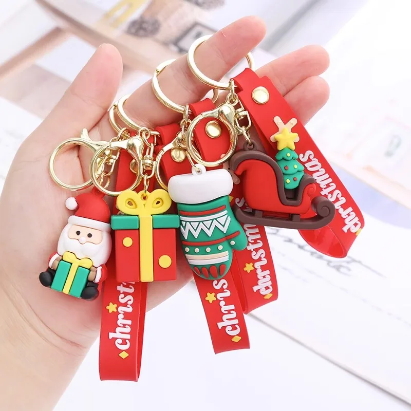Linda Santa Claus Doll Christmas Tree Snowman Car Keychain Fashion Metal Jewelry Decorative Pendant Christmas Keychain