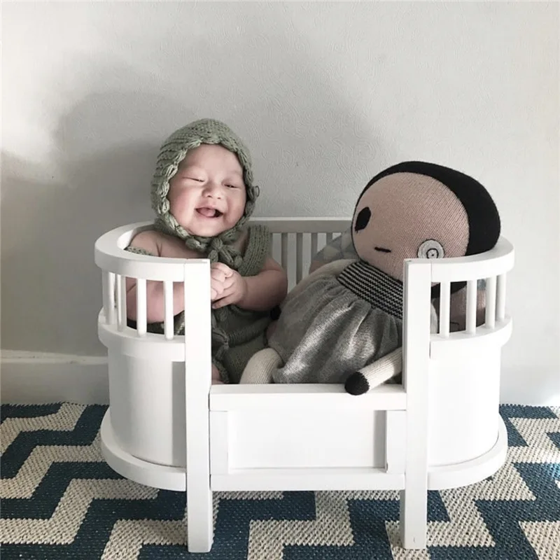 Customized 18 inch doll furniture wooden baby doll crib pretend play furniture doll bed mini photography bed
