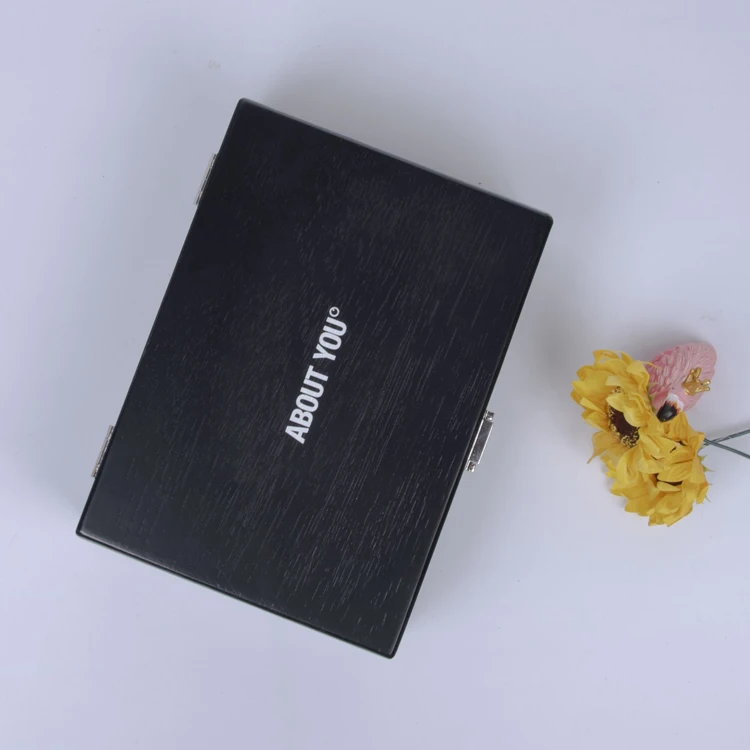  Новый дизайн сделанный на заказ японский деревянный черный пищевой Teabox с отделами