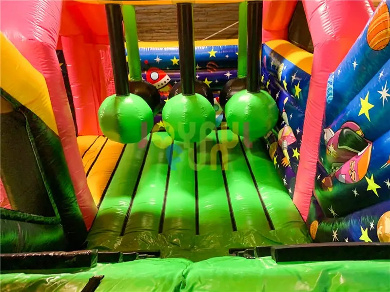 Giant model Guangzhou factory inflatable castle playground with big slide for amusement park