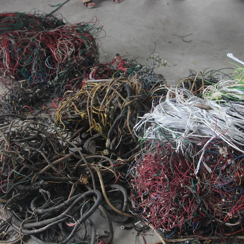 Copper Wire Recycling Machine, Aluminum Copper Wire Cable Granulator Grinding Recycling Machine with Separator