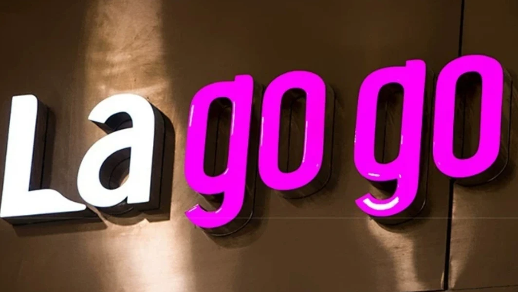 Epoxy resin for Outdoor Illuminated Signs Red LED Resin