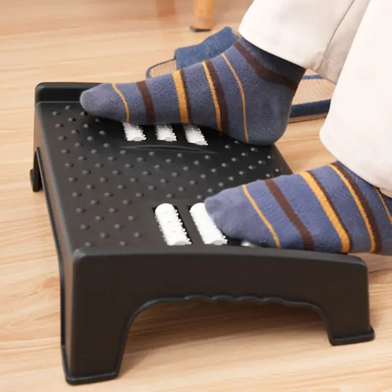 Adjustable Home Office Under Desk Raised Footrest, Tilting Stress Relief Foot Stool, Slanted Underdesk Plastic Feet Support