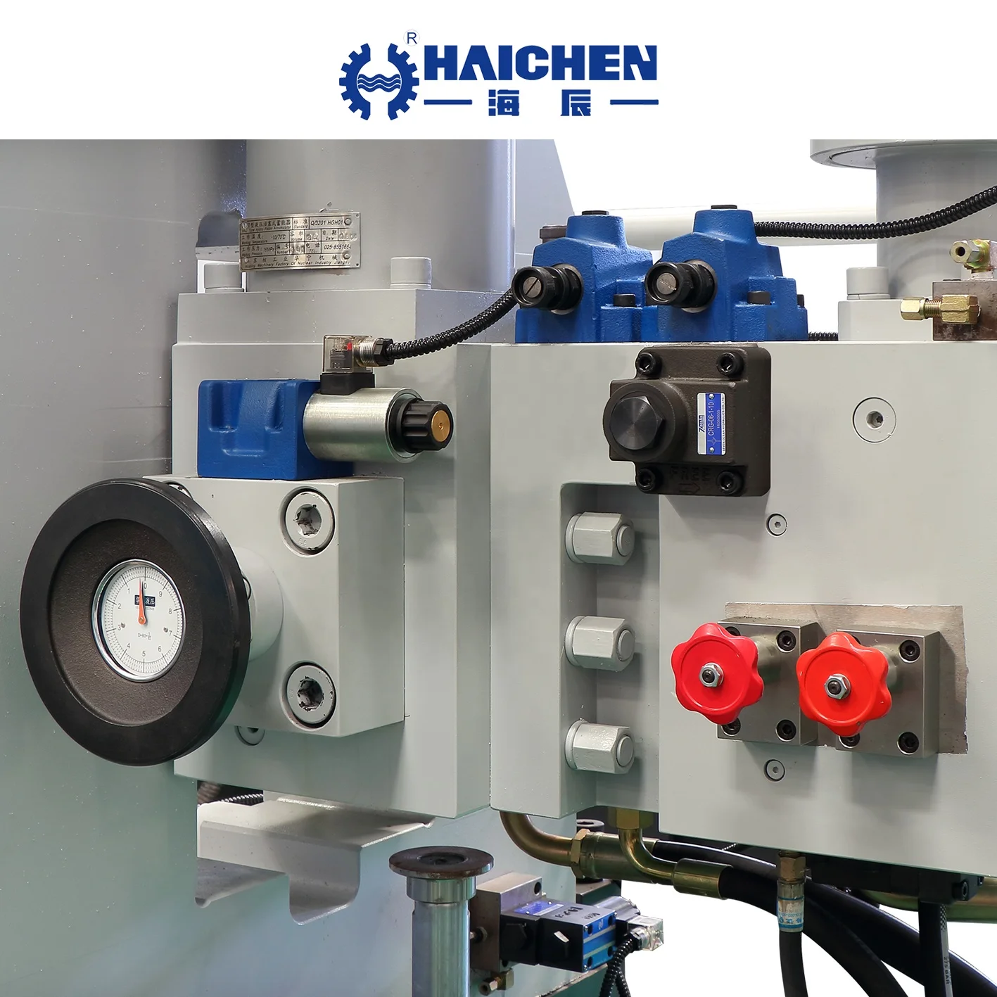 
HAICHEN Machinery High Quality 10800 KN Aluminium Cold Chamber Die Casting Machine With Price 