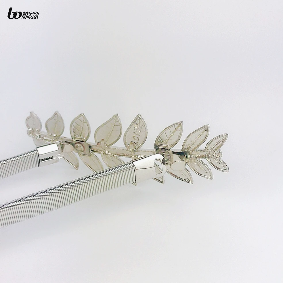 new design hot- selling leaf shape silver metal spring curtain hook for home, hotel