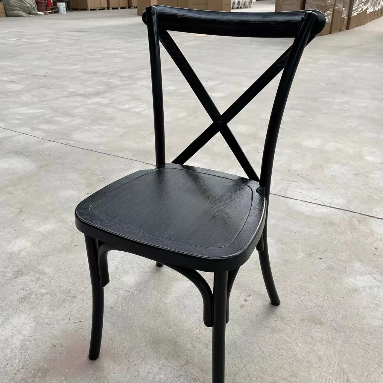 Wholesale Stackable Resin Cross Back Dining Chairs X Back Chair for Restaurant Banquet Event