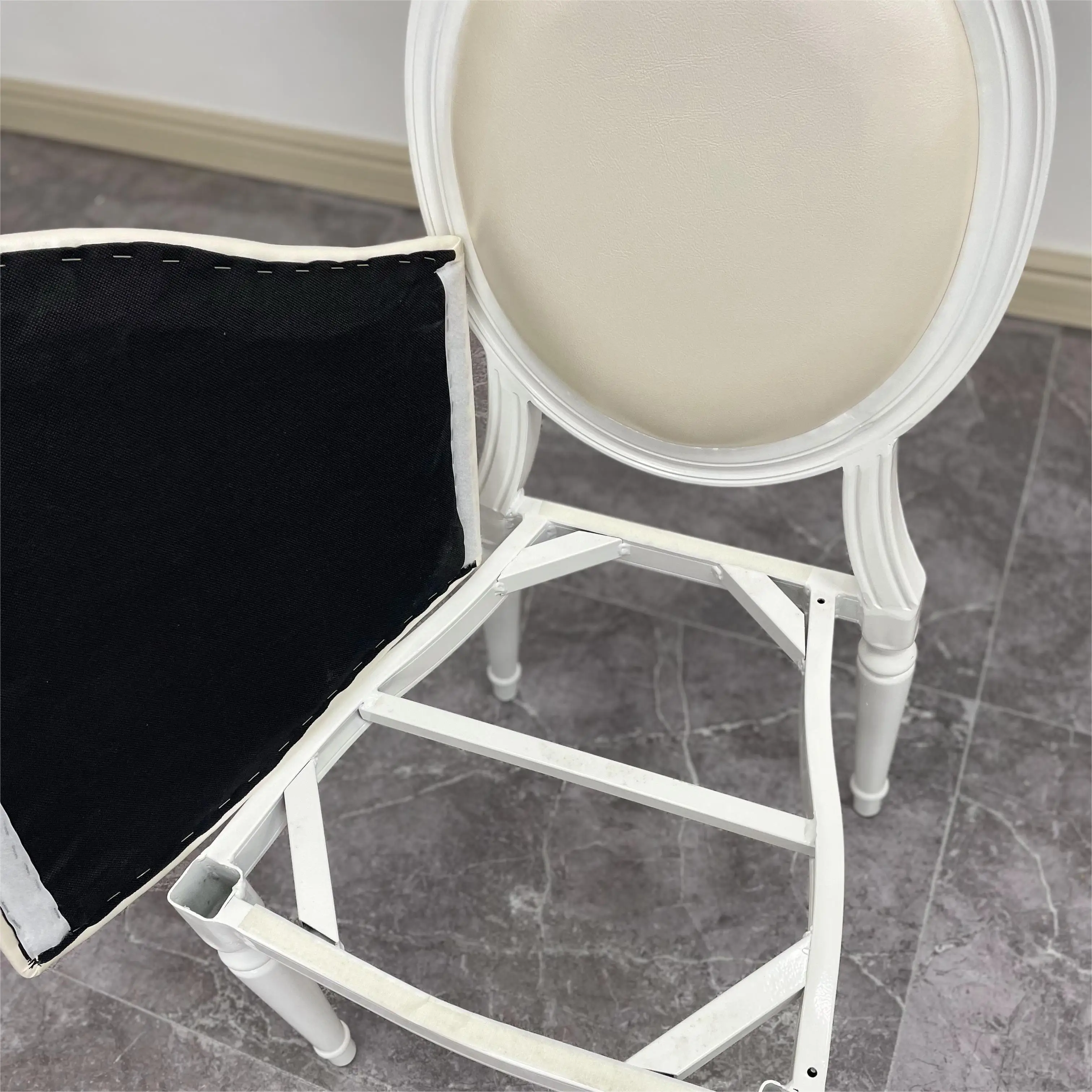 Wholesale Hot Selling Gold Stackable Design PU Leather Round Back Stainless Steel Hotel Banquet Event Wedding Chair