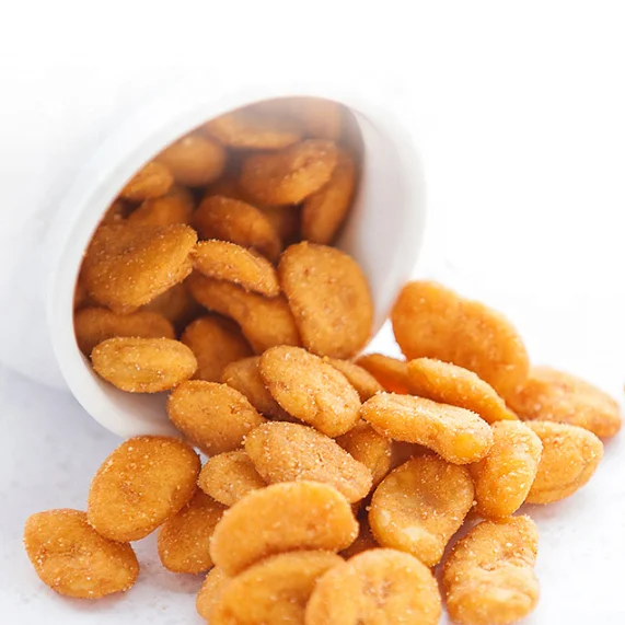 OEM Factory Low Price High Nutrition Spicy Broad Bean Chips