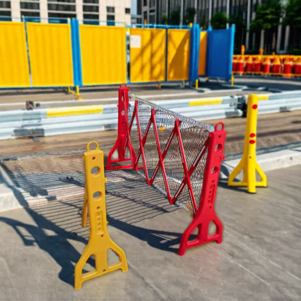 Portable Red & White Expandable Plastic Traffic Barrier Temporary Road Safety Solution