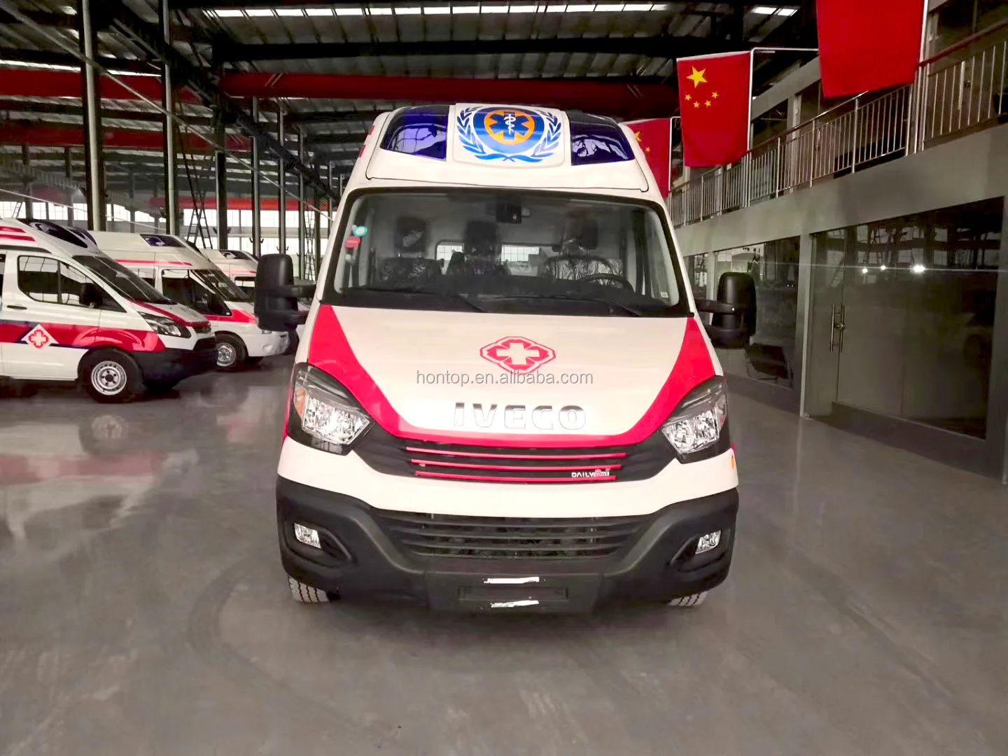 Кареты скорой помощи с отрицательным давлением для транспортировки в реанимации