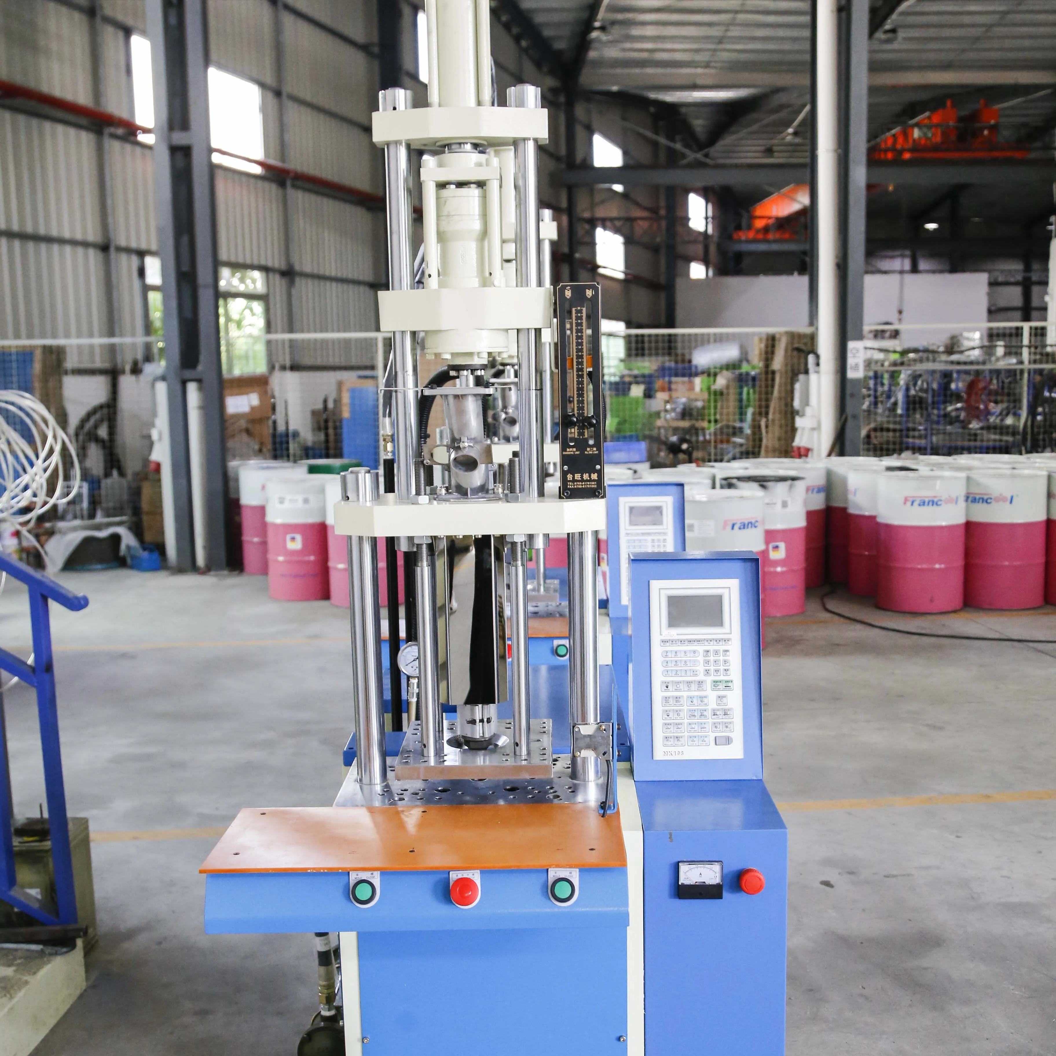 
euro 4cavity plugs Vertical PVC Plastic Injection Molding Machine 35tons 
