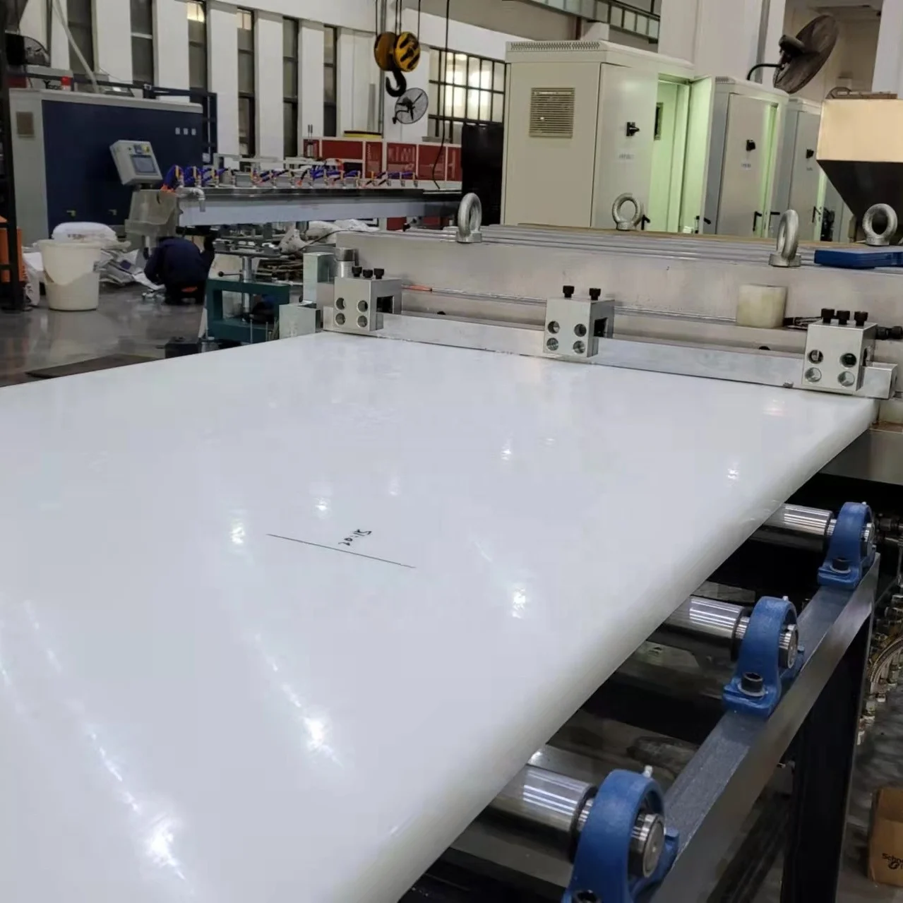 POM thick board machine