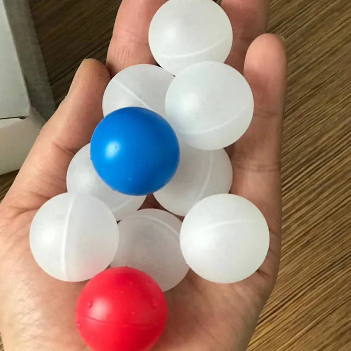 High polished PP hollow plastic ball smooth plastic hollow ball transparent large colorful plastic ball