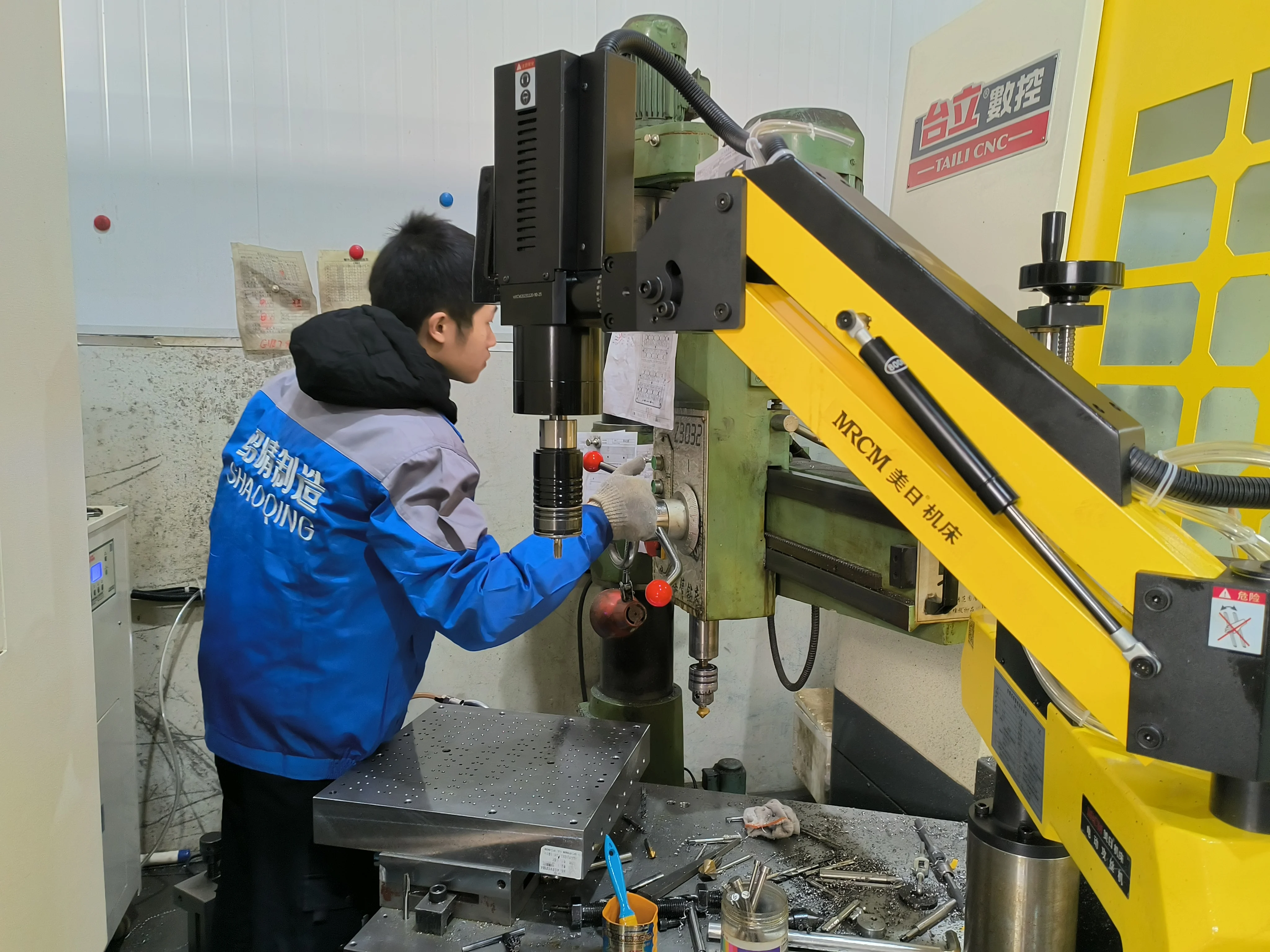 Professional Mold Maker Provides Precision CNC Milling Turning Parts Service CNC Lathe Machining of High Precision Components