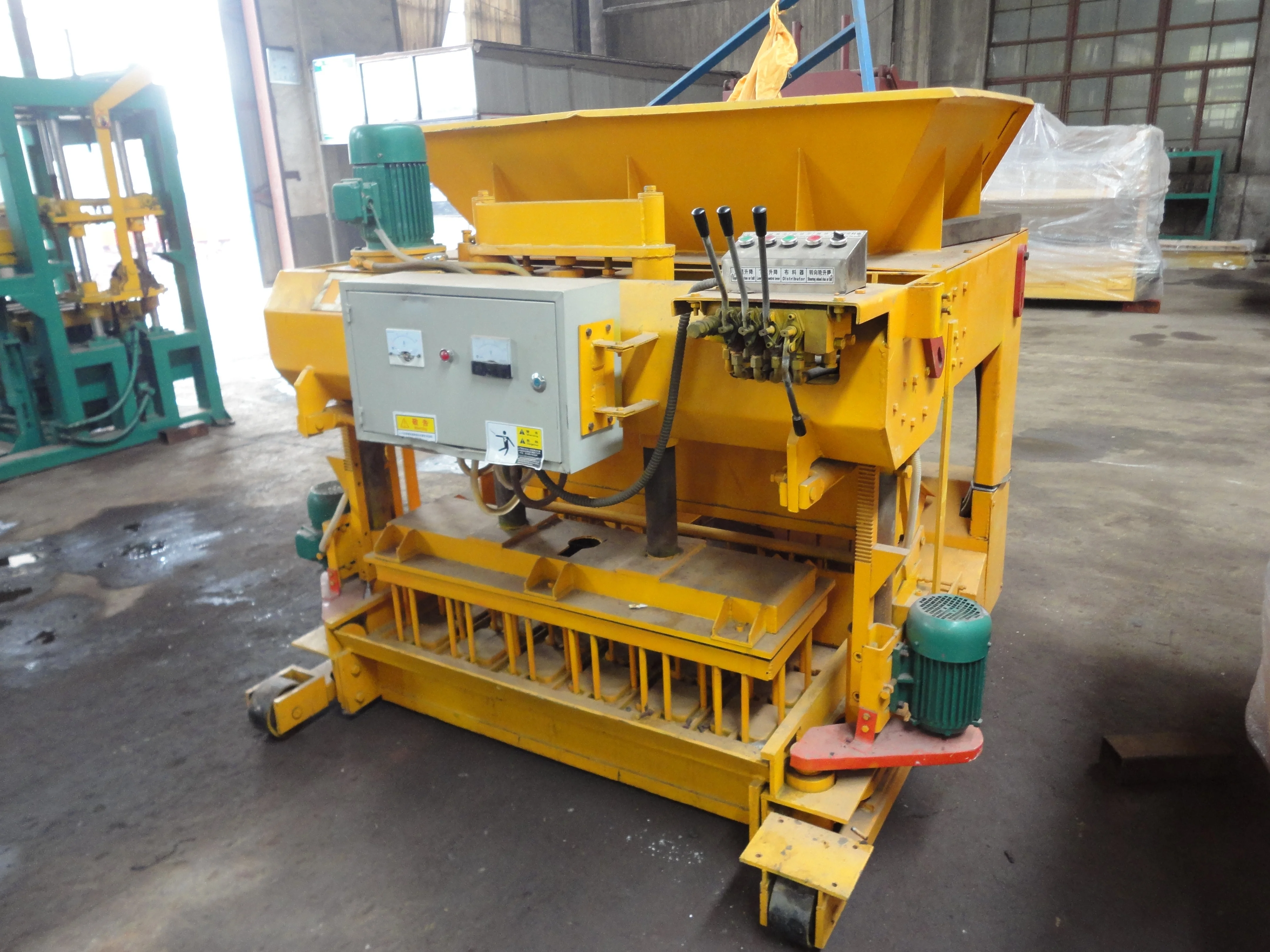 decorative brick wall machinery sidewalk brick making machine different shape colorful Craft Brick machine