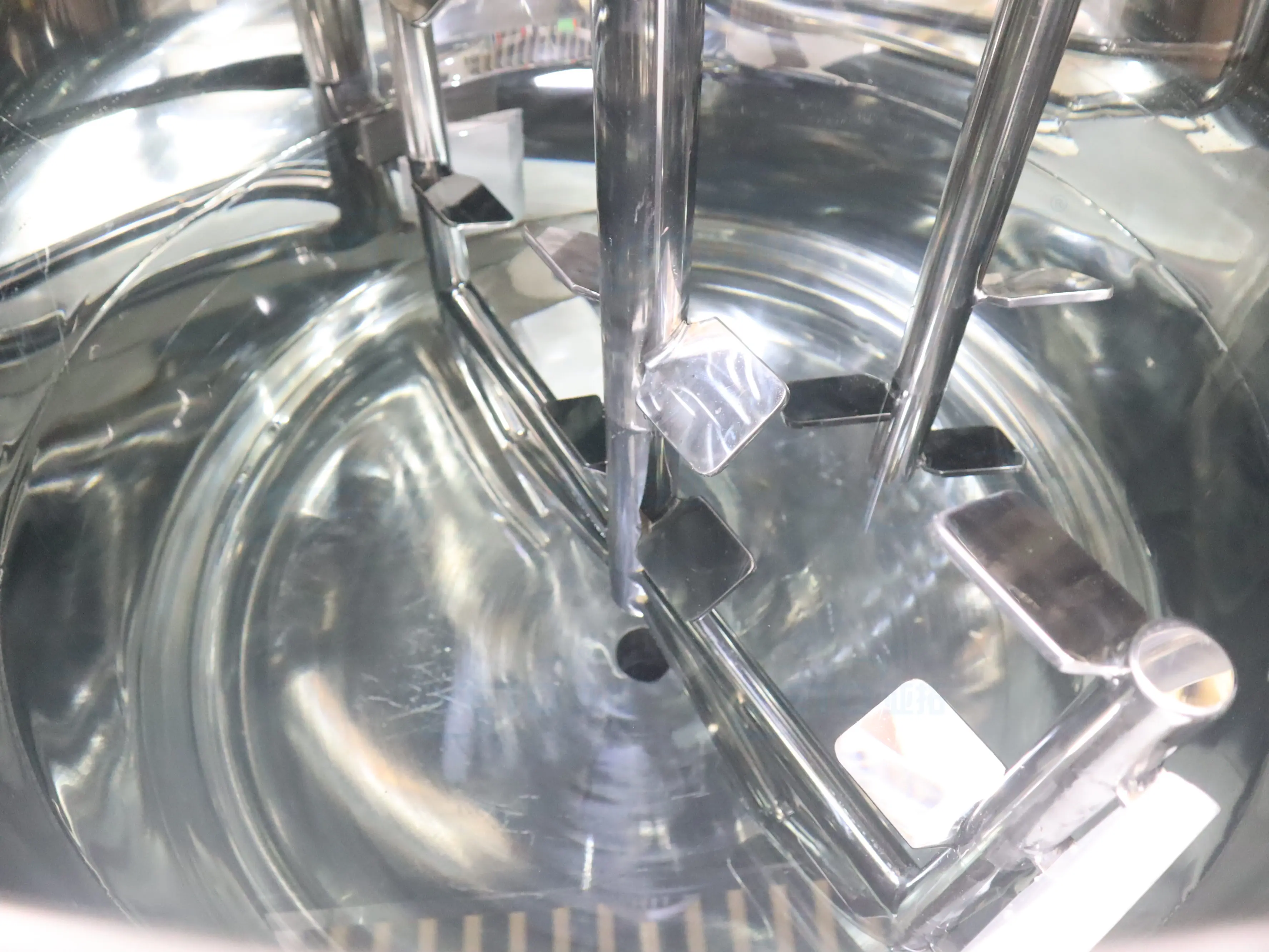 YETO Cosmetic Machine Cream Detergent Mixing Equipment Jacket Heating Mixer Tank Agitator Blades Stainless Steel Lotion Shampoo