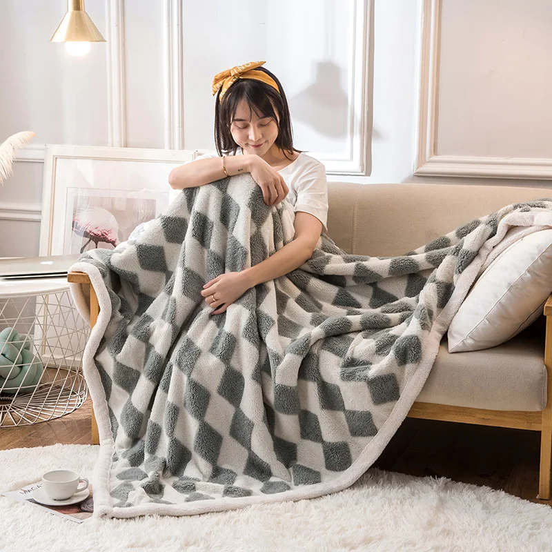 2024 new design Sherpa 100% Polyester flannel jacquard weighted microfiber flannel fleece plaid throw blanket