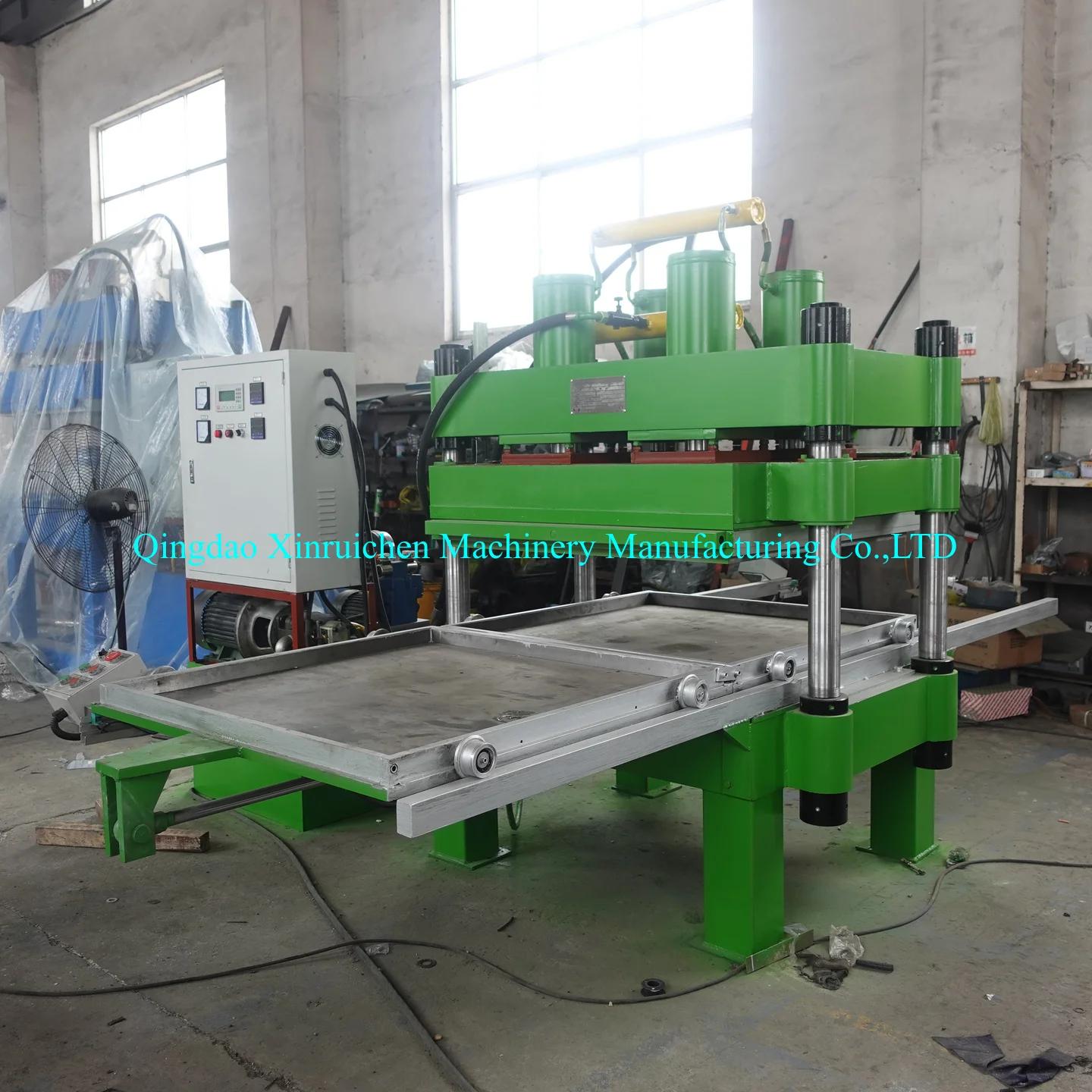 Down Stroke Type rubber interlock brick making machine/rubber tiles production equipment