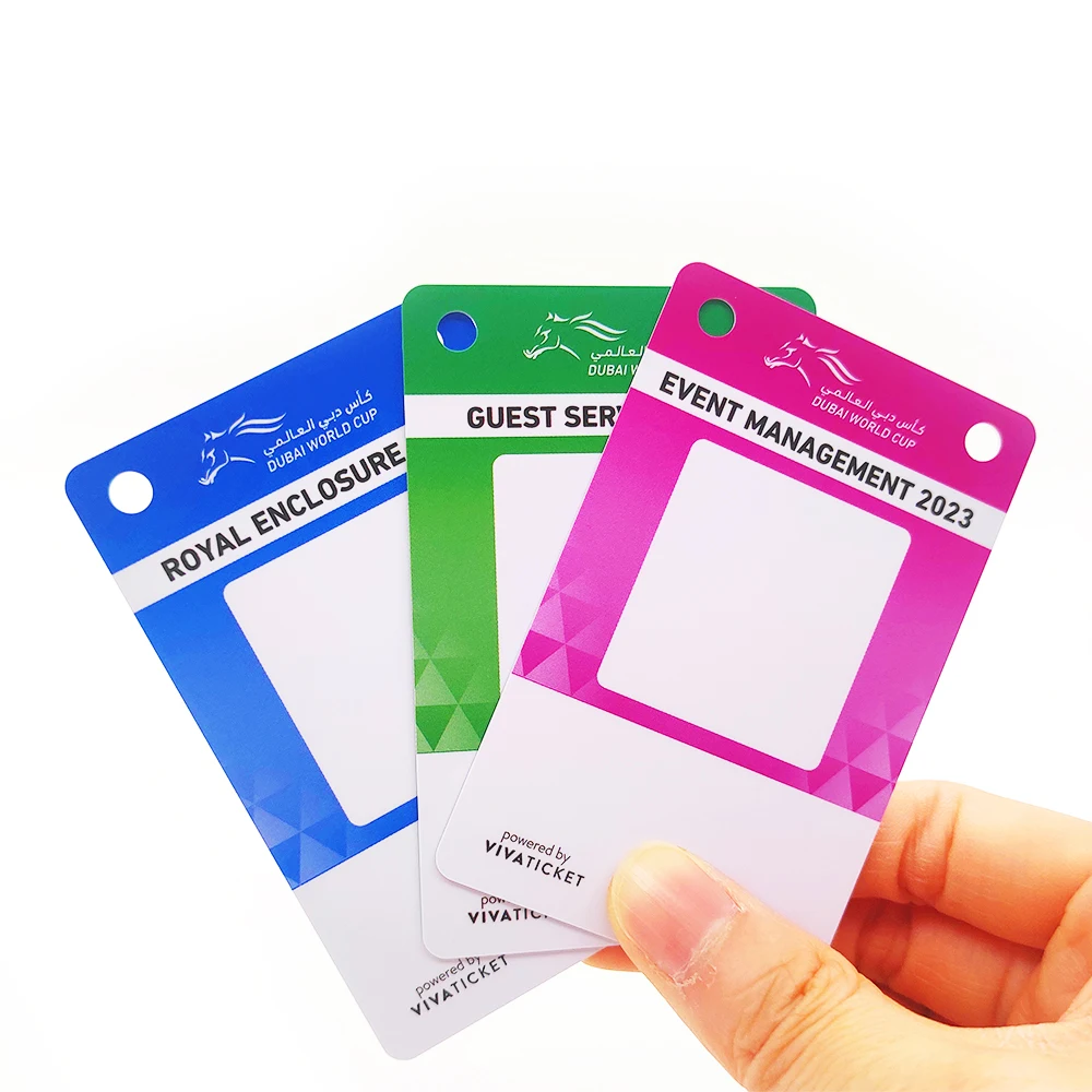 Заводская поставка CMYK печатное имя фото CR80 пластиковая ПВХ удостоверение личности сотрудника карта с