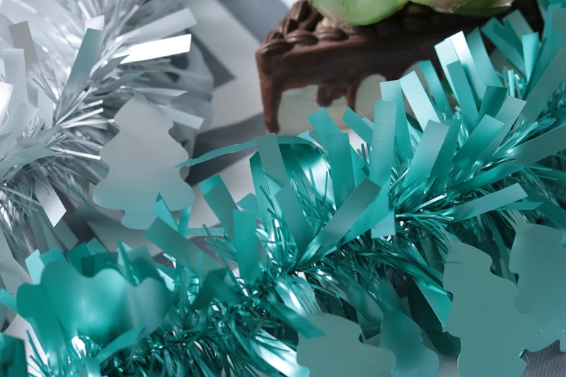 5cm*2meters cheap Green with white edge PET Tinsel Garland for party and festival and Christmas home decoration