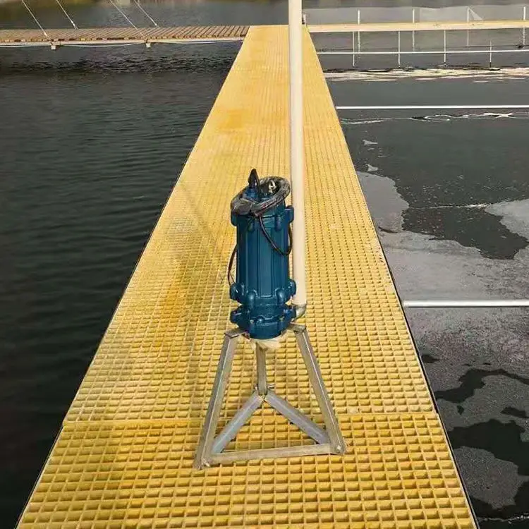 High Quality Submersible Air Oxygen Jet Aerator Fish Pond Aquaculture Submersible Centrifugal Aerator