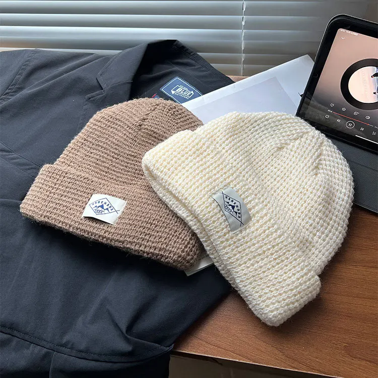 sport new fashion waffle knitted beanie hat logo embroidered mens knit cuff waffle knit beanie hat