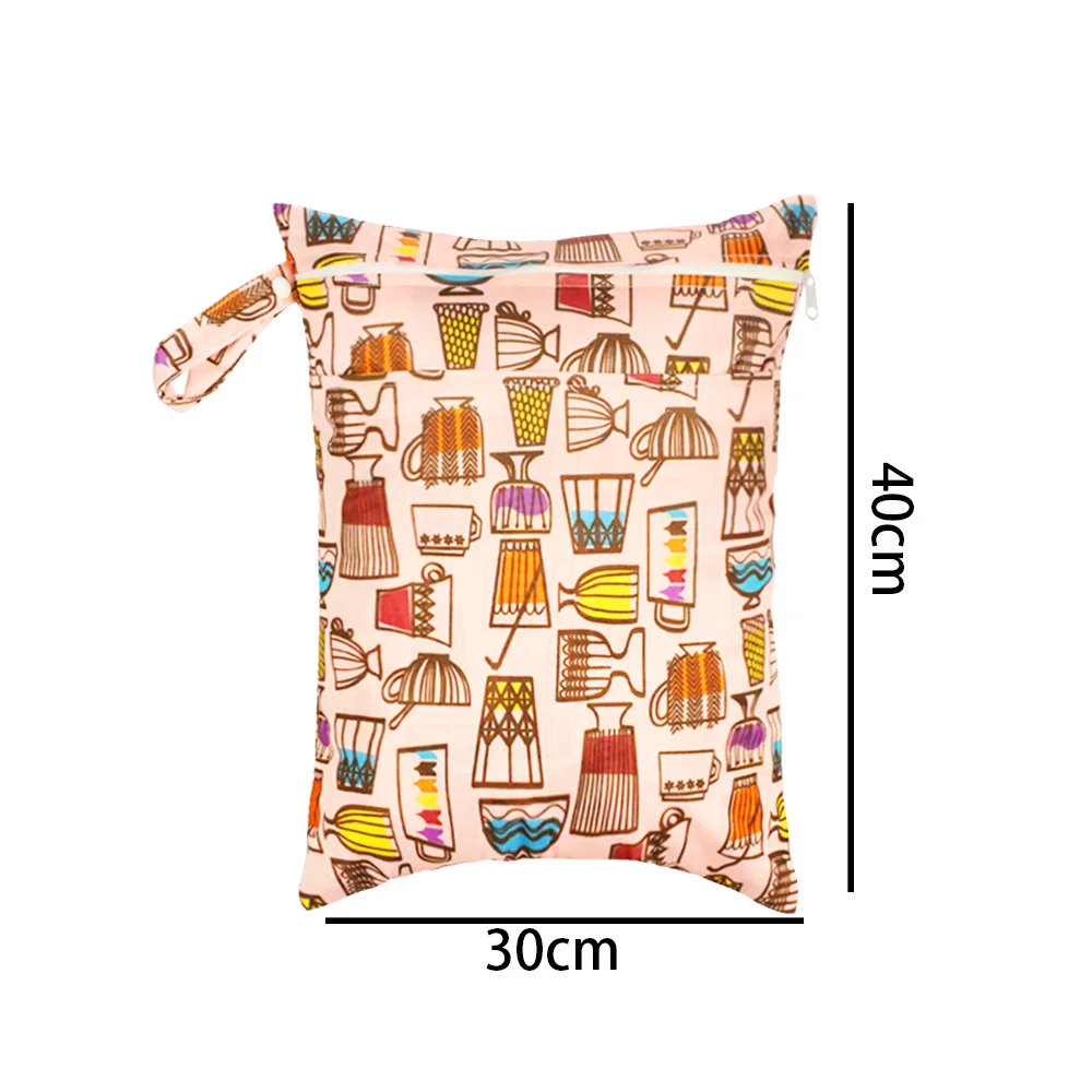 Factory Direct Sale 30*40cm Maternal Products Baby Changing Bag Washable Cloth Baby Diaper Bags Wet For Sale