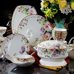 Wholesale Russian style round fancy rose bone china 27 pcs 50pcs dinnerware porcelain bowl plate spoon oval platter dinner set
