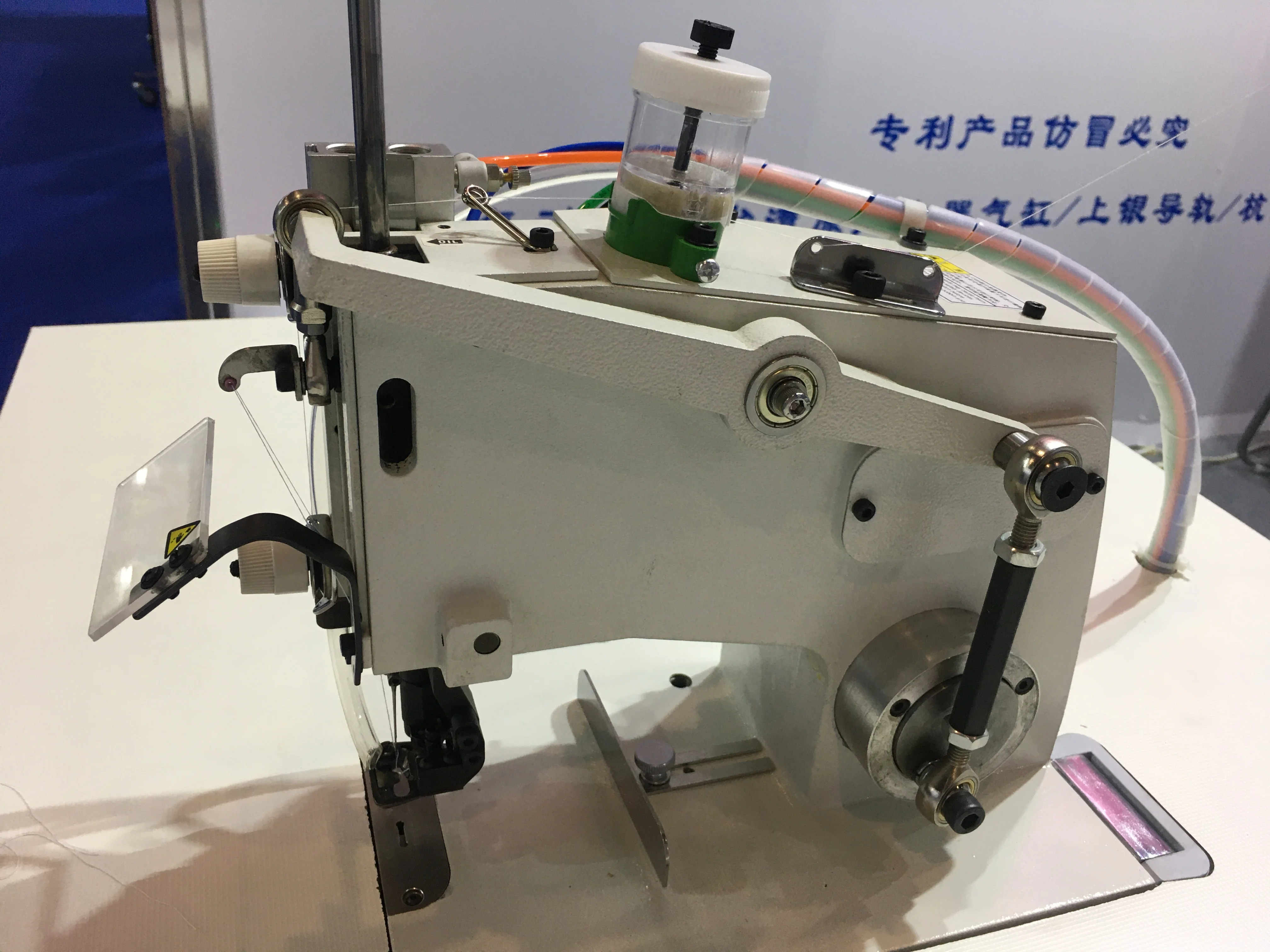 Towels cotton thread sewing machine tagging machine