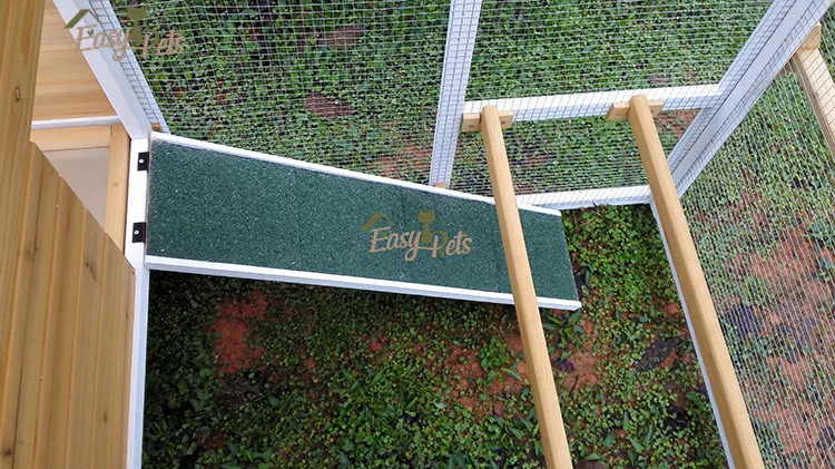 top sell Lock Industrial Wire Netting Cage Layer Removable Tray & Ramp Poultry Chicken Coop with Outdoor Ventilation Door