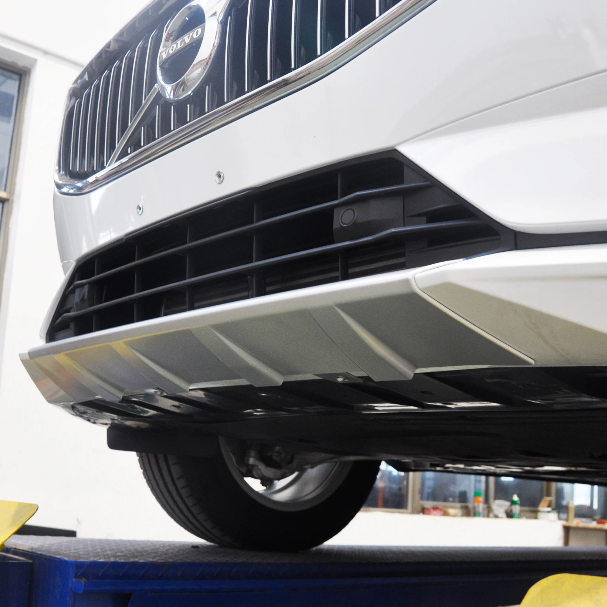 
Auto accessories High Quality 304 Stainless steel front and rear Skid plate for Volvo XC60 2018+ Bumper Plate 