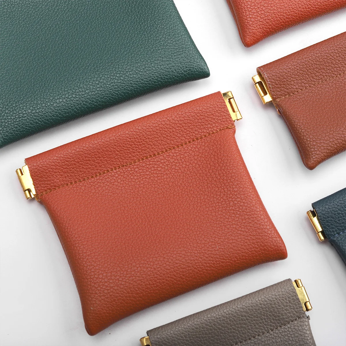 Wholesale Custom Fashion Pu Leather Magnetic Pouch Bag With Logo Shrapnel Closure Leather Cosmetic Jewelry Pouch