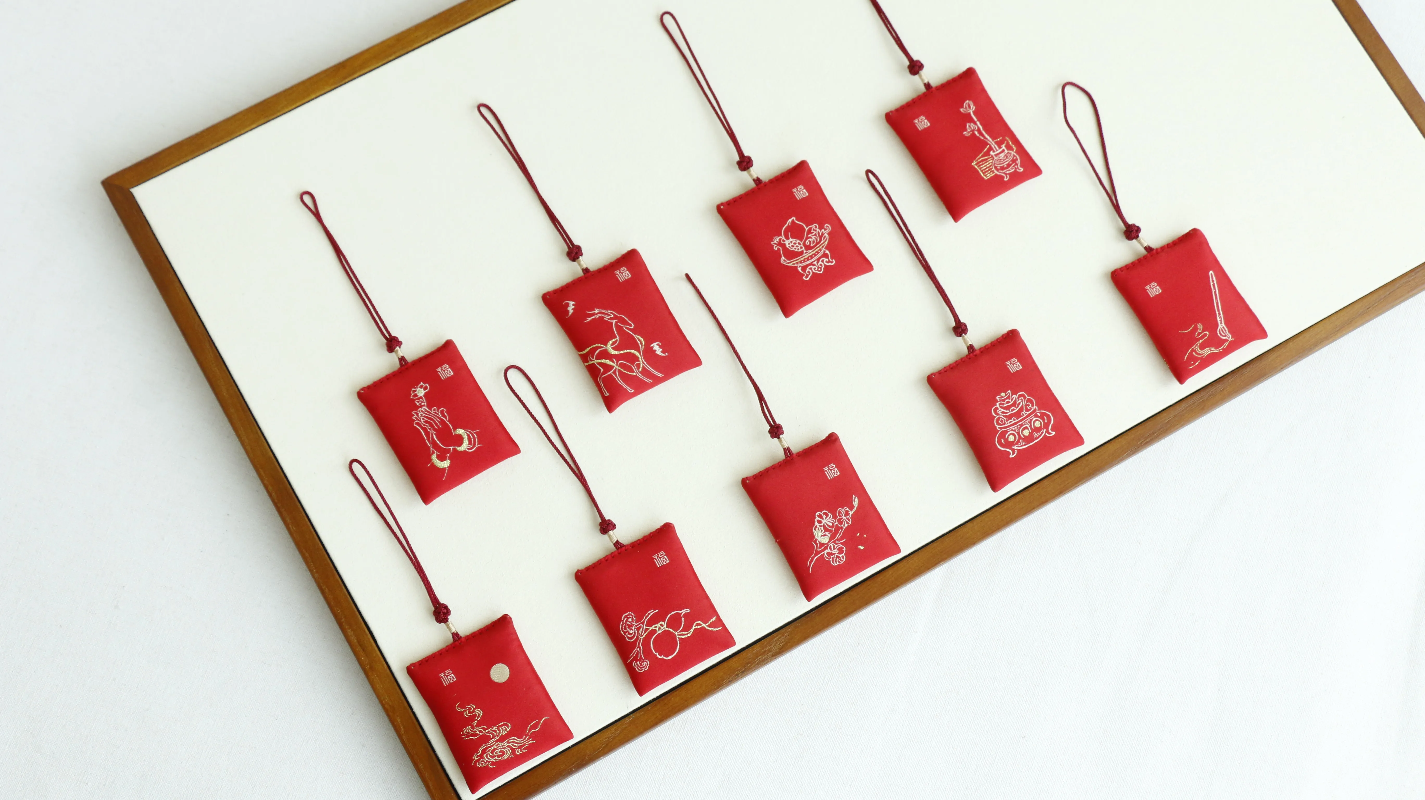 Chinese style silk embroidery hot sale item  Prayer Omamori Pray Fortune Health Wealth Bag Guard Talisman Pendant