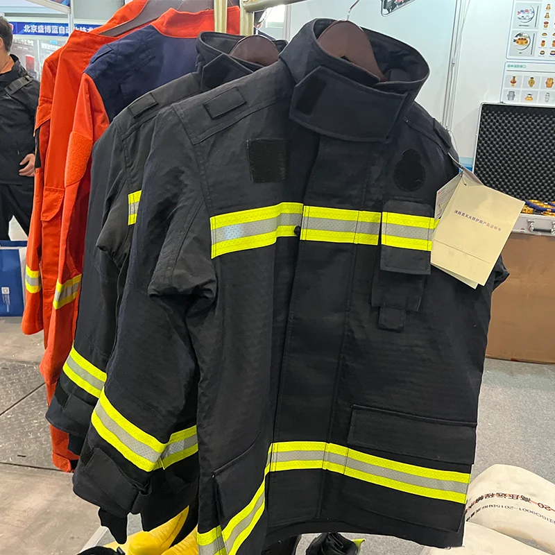 EN469 Fireman Uniform 4 Layers Aramid Nomex Fire Fighting Suit Factory Sale