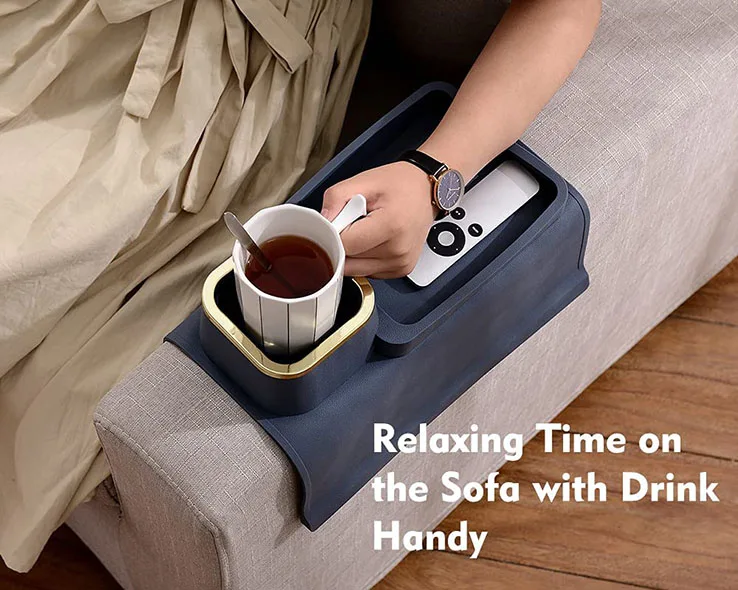 Amazon Hot Silicone Couch Sofa Non Slip Cup Bottle Holder Tray for Multifunction Pad and Arm Chair Couch Caddy