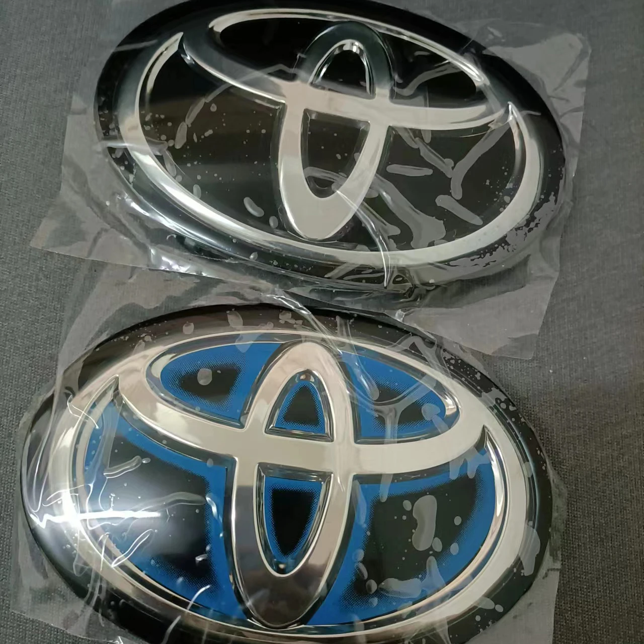 Emblem For toyota 2021 2022  2023   part number 90975-C2023  90975-A2009  90975-02160  90975-A2013