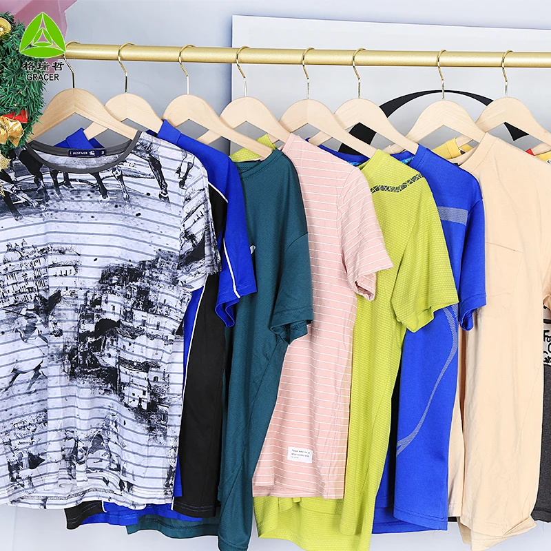 Thrift Clothes Bale Used T-Shirt Bundles Ukay Clothes Bales Tees For Men Factory Stock Wholesale Bales Bulk