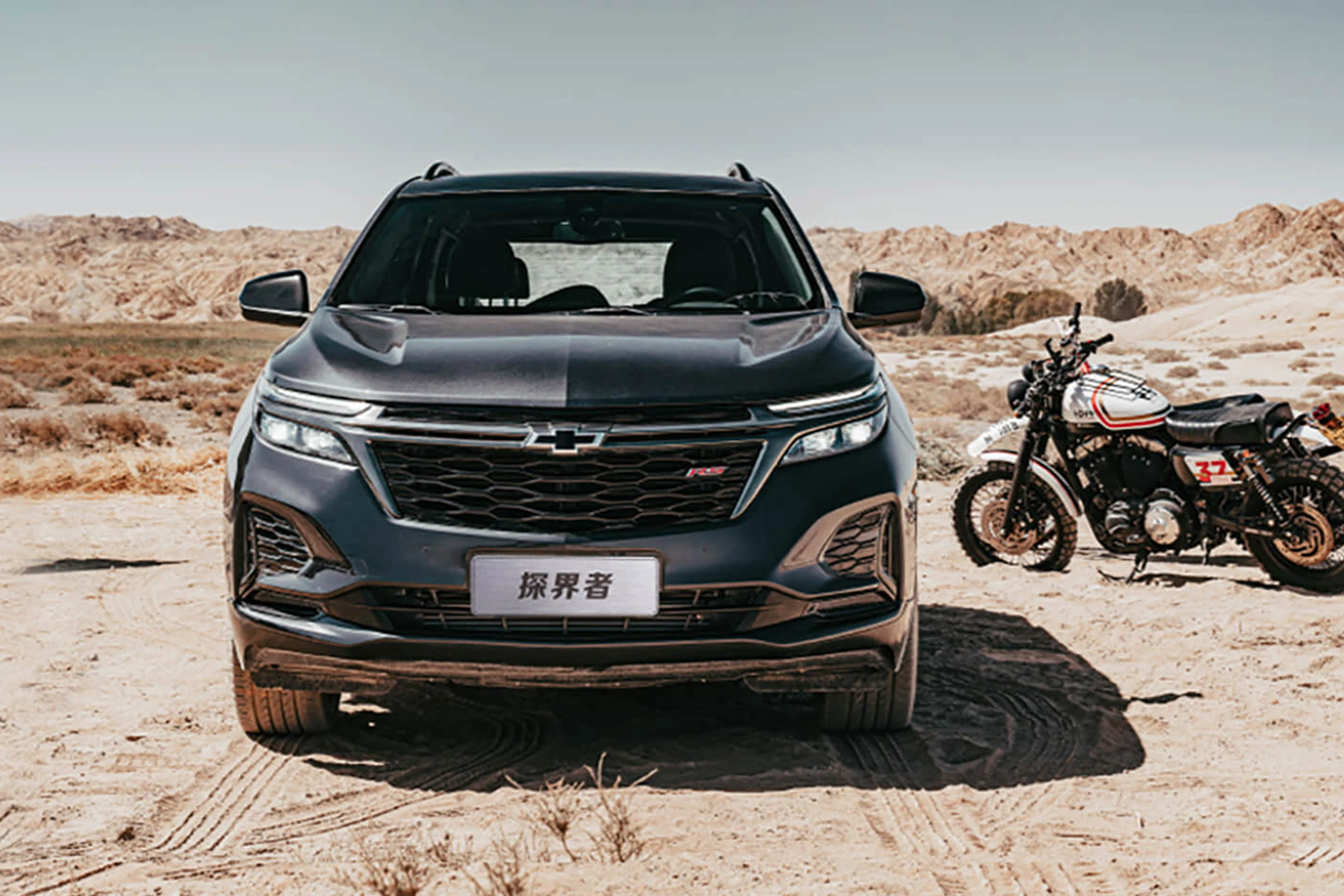 Chevrolet Авто левый привод внедорожник 190 км/ч высокоскоростной автомобиль передний среднеразмерный б/у бензиновый Equinoxx