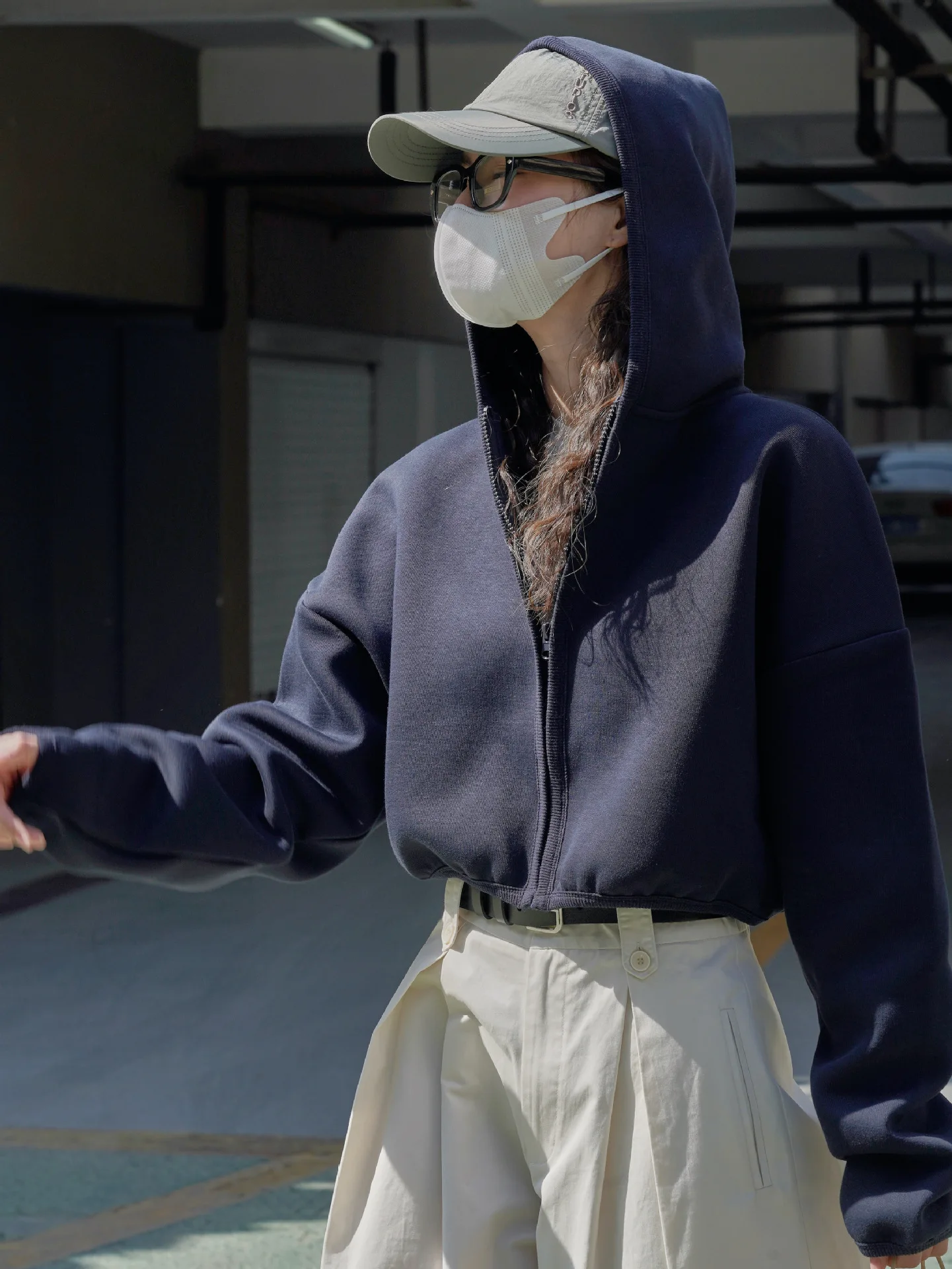 2023 Hot Selling 100% Cotton Embroidery OEM Services Hoodies Chinese Manufacturing Company Affordable Prices Women Hoodies