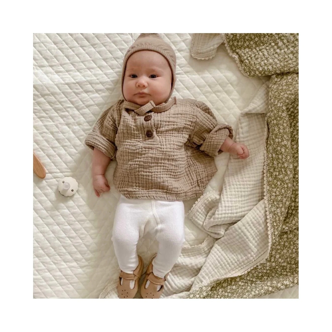 4 Layers Unisex Soft Silky Cotton Throw Baby Summer Flora Reversible Gauze Blanket Soft Thick Muslin Lace Swaddle Blankets