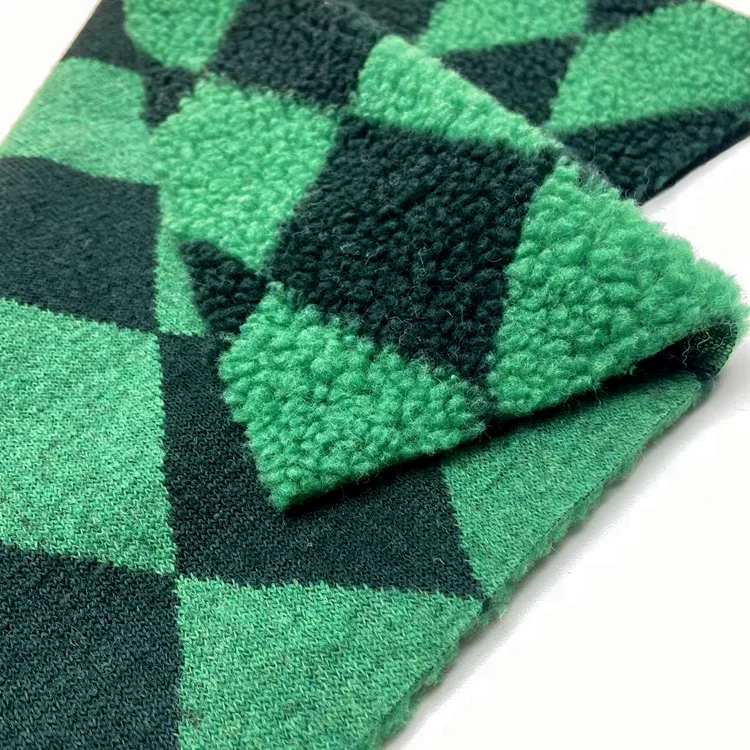 Thick plaid 100 polyester knitted custom green jacquard check pattern sherpa fleece fabric for winter jackets