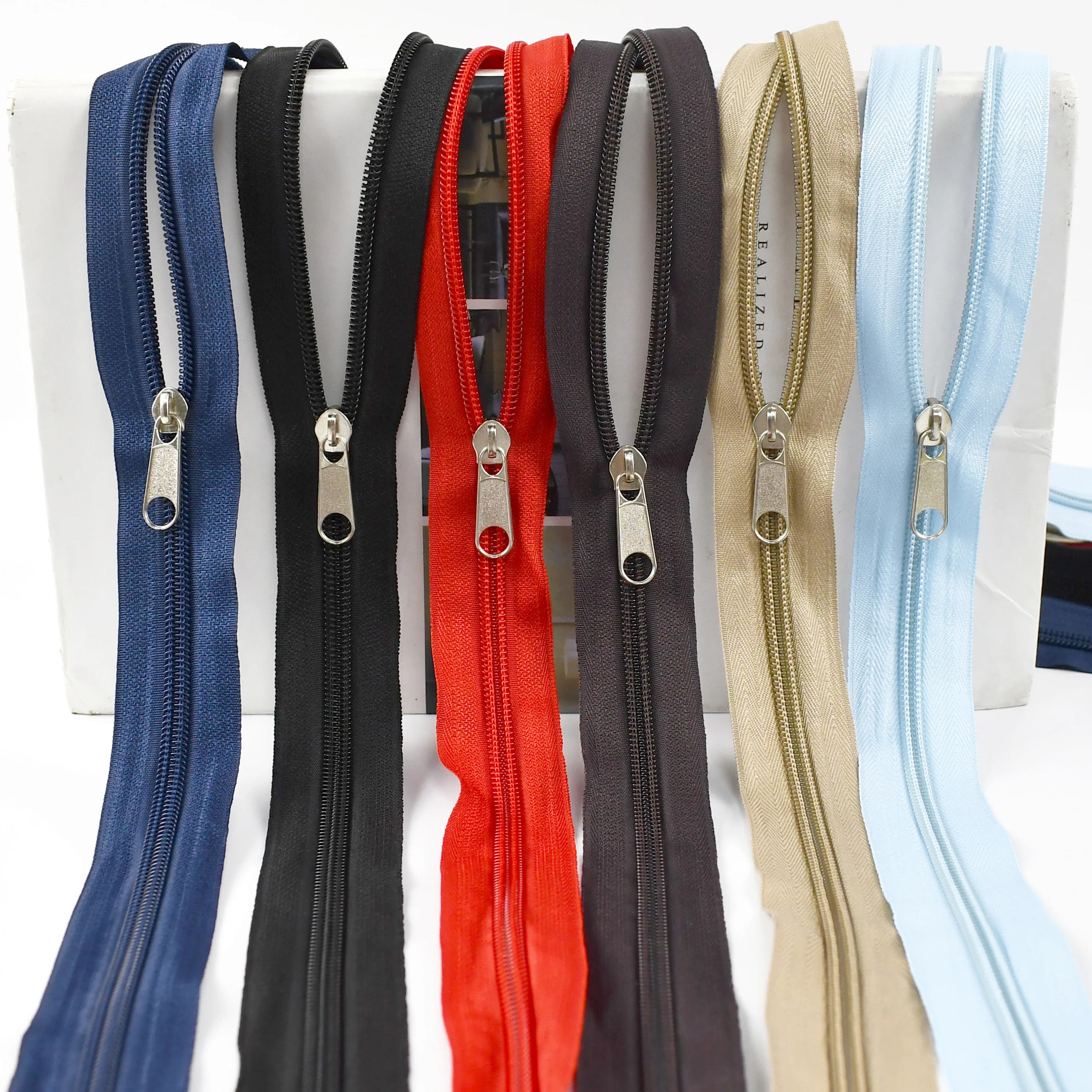 Meetee ZA019 5# DIY Handbag Garment Tailor Sewing Accessories Dress Zipper Sports Coat Nylon Zipper Double-Sided Pulling Head