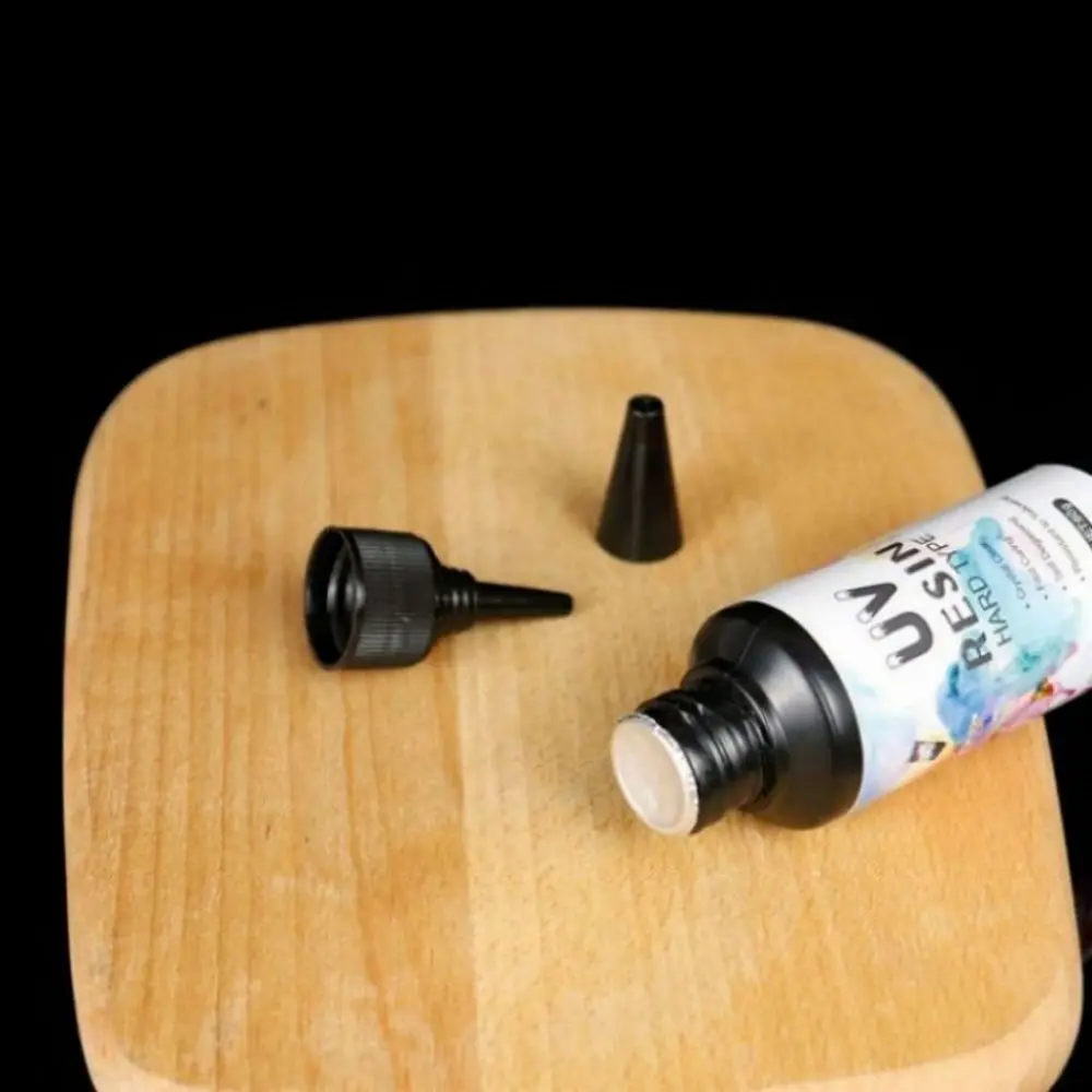 Transparent traceless uv resin hard glue liquid fast curing uv glue crack glass repairing