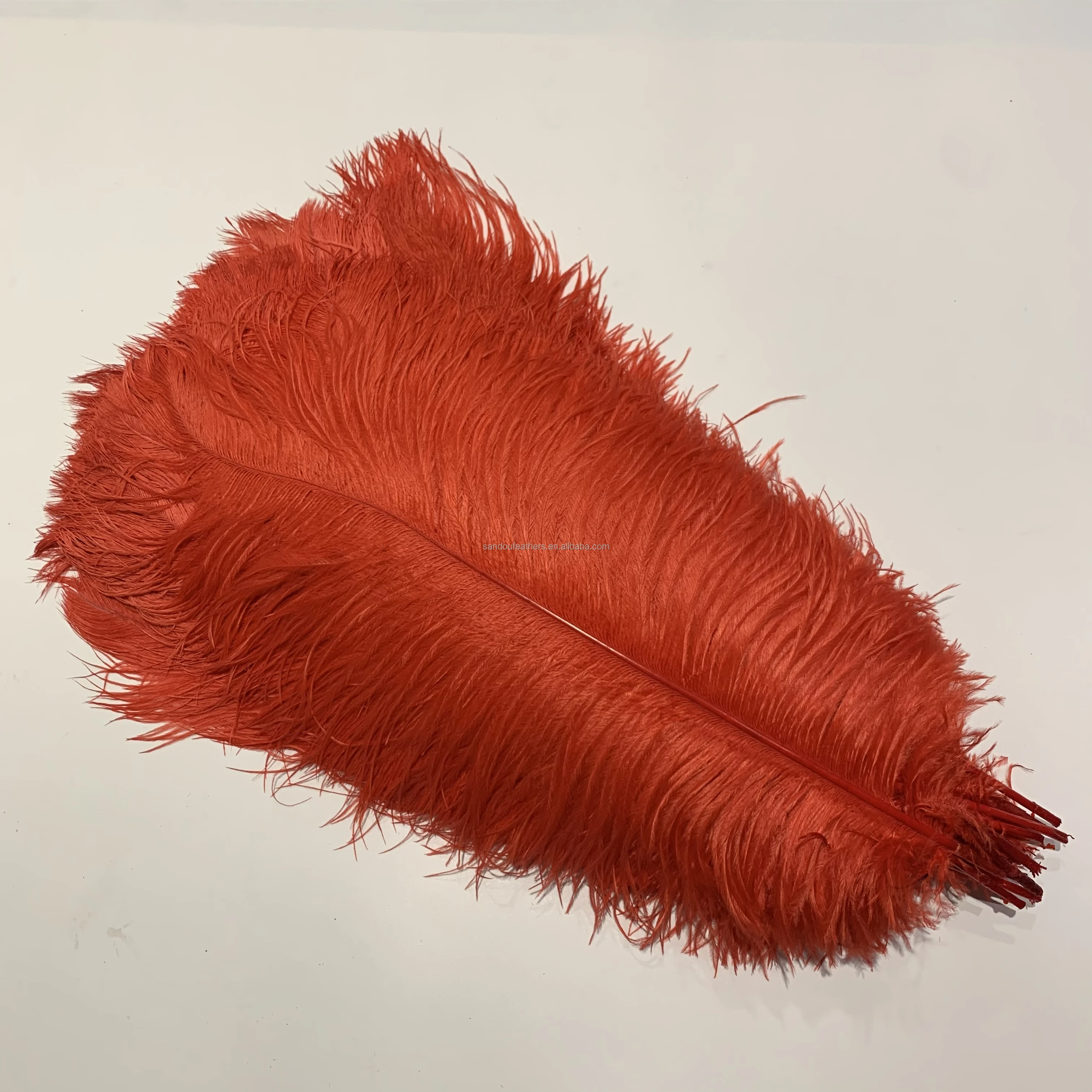 Wholesale Red Ostrich Feathers 50-55 cm For Crafts Centerpieces Wedding Tables Feather Carnival Party Decoration