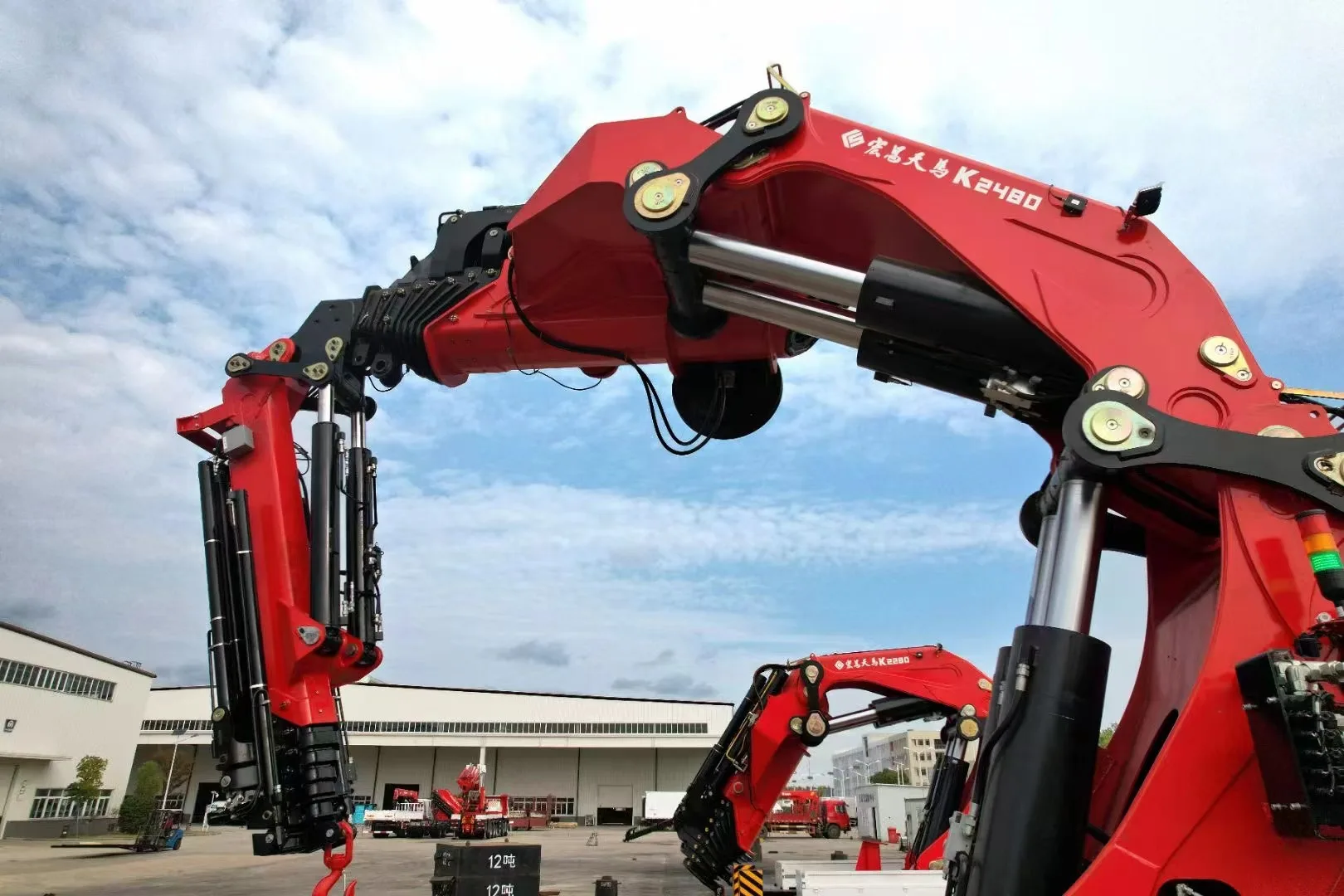 61.4 TON High End eight boom sections mobile hydraulic folding truck crane for sale