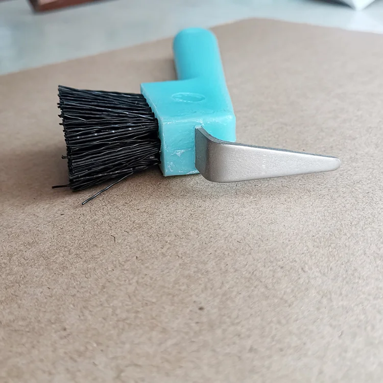 Высококачественное оборудование для ухода за лошадьми, пластиковая щетка для удаления копыт